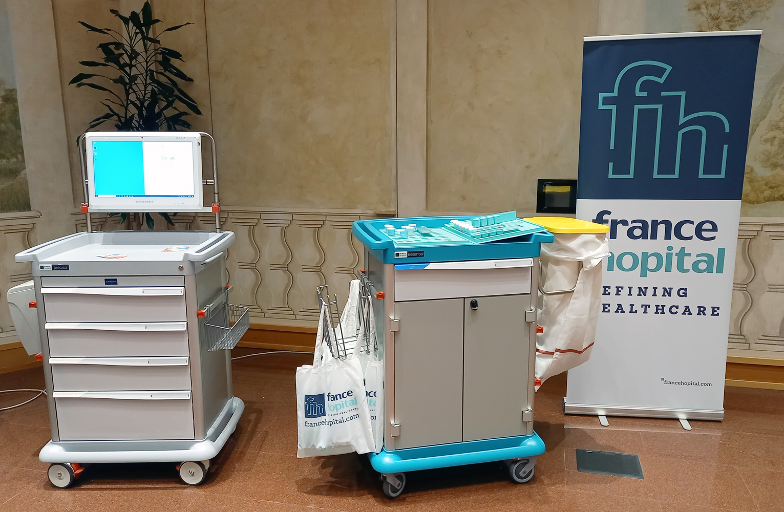 RS100 event in Trento, Italy: FH stand with