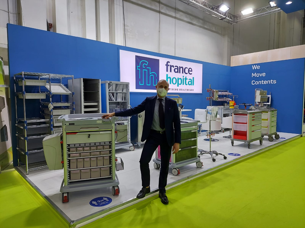 Matteo au stand FH au salon Arab Health 2022