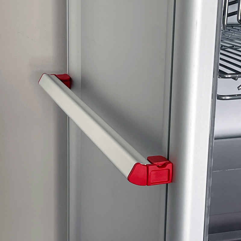 Ergonomic push handle height adjustable with SABU system on PRECISO TRS logistics column